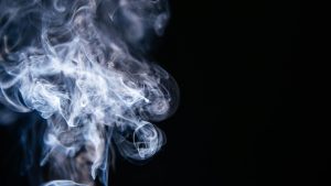 Smoking Issues That You Can Avoid Using Vape - castlegoldcorp